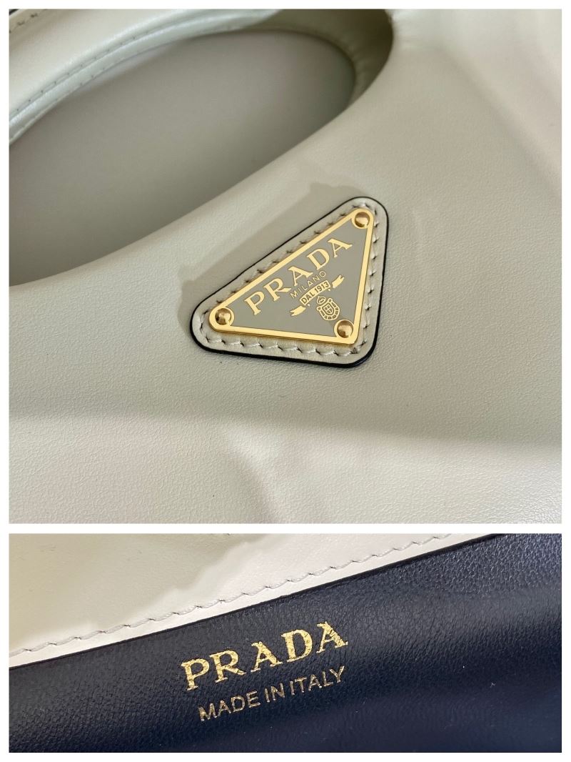 Pra*a hobo bags